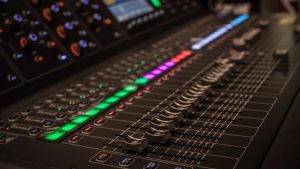 Cách sử dụng bàn mixer