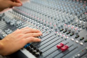 Các cách điều chỉnh mixer cho âm thanh hội trường