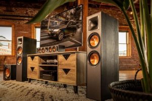 Căn chỉnh khắc phục hiện tượng hú rít thiết bị của dàn âm thanh hợp lý